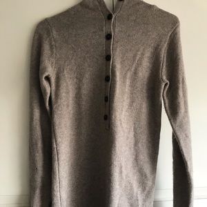 Lily McNeal Cream Cashmere Pullover Sweater Top